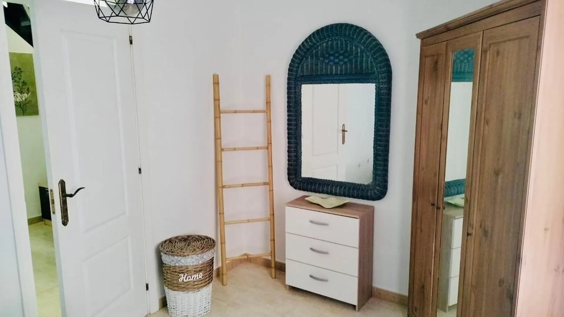 Beautiful Triplex By The Beach Callao Salvaje 0*,  Hiszpania